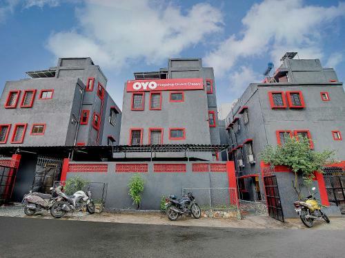 Oyo 79916 Flagship Hotel Orient Eleven