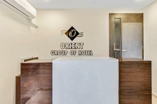 Oyo 79916 Flagship Hotel Orient Eleven