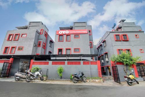 Oyo 79916 Flagship Hotel Orient Eleven