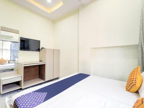 Spot On 77289 Hotel Sanskriti