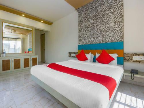 Oyo 22375 Hotel Shree Sai Prasad