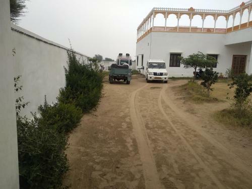 Pratap Singh Place