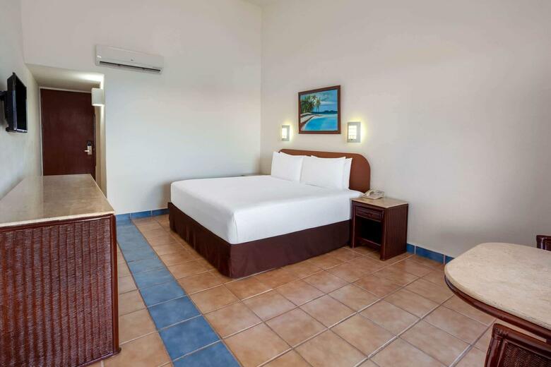 Hotel Cozumel & Resort