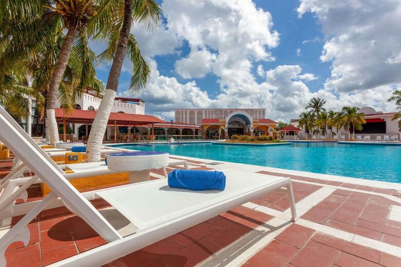 Hotel Cozumel & Resort