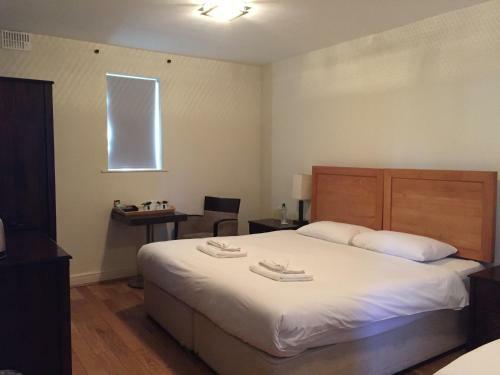 Hostal Savoro Restaurant With Rooms