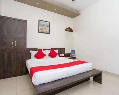 Hotel Meera Vatika