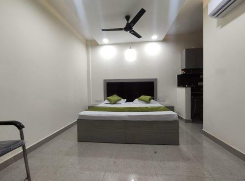 Hostal Hotel Aegis Stay