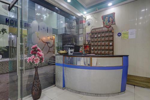 Spot On 81126 Hotel Indrashan