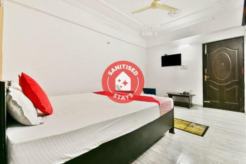 Oyo 81470 Hotel Yamini Inn