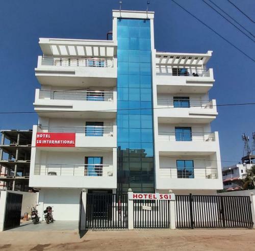 Hotel S G International Patna