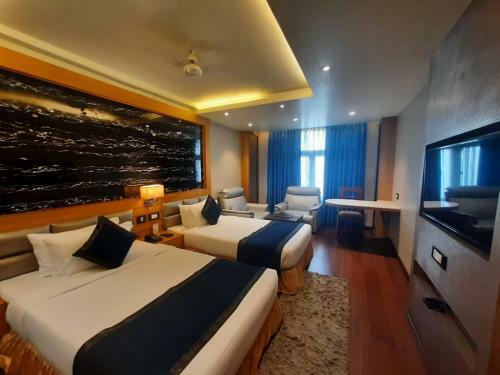 A Boutique Hotel Grand Empire
