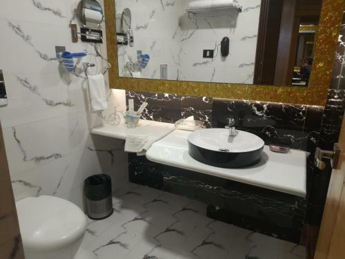 A Boutique Hotel Grand Empire