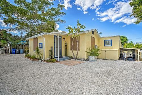 Matlacha Home With Boat Mooring And Gulf Access!