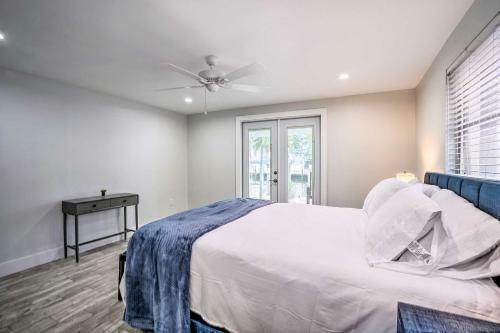 Waterfront Matlacha Home With Hot Tub And Grill!