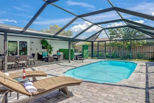 Central Naples Vacation, Ht Pool&hottub, Reno-2021