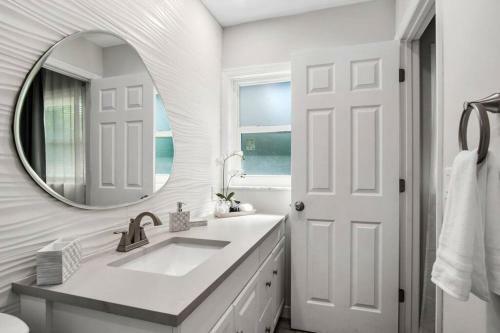 Central Naples Vacation, Ht Pool&hottub, Reno-2021