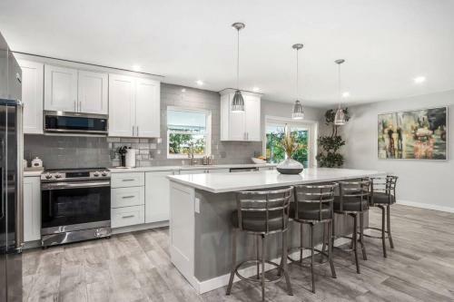 Central Naples Vacation, Ht Pool&hottub, Reno-2021