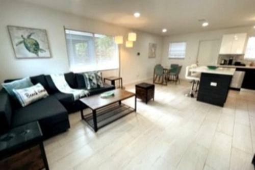 Brand New! 4bd 3bth Home W/ Gated Parking