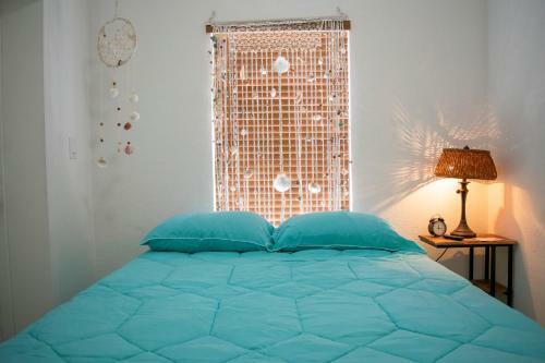 K - Cozy Room With Private Entrance (apt 3)