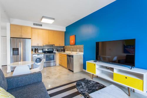 Little Havana 1 Bedroom Apartments