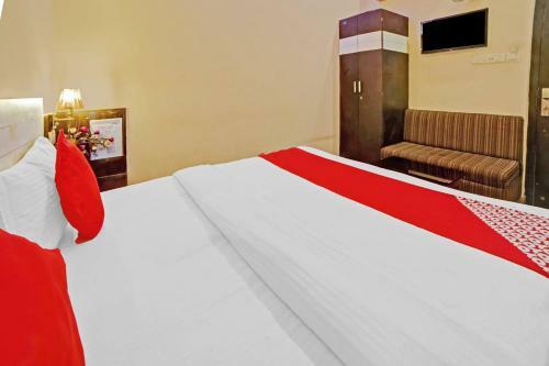 Oyo Flagship 83426 Hotel City Palace
