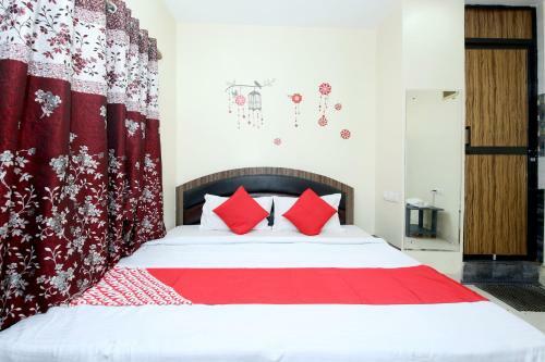 Oyo 27933 Hotel Green Valley