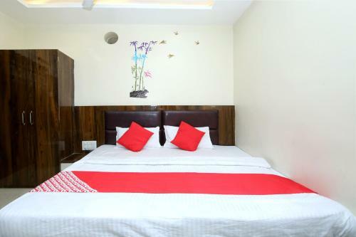 Oyo 27933 Hotel Green Valley