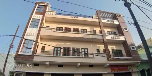 Apartamento Aashiyana Homestay