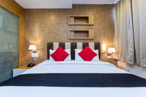 Capital O 5970 Hotel Balaji Central