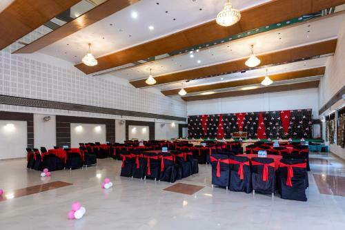 Capital O 5970 Hotel Balaji Central