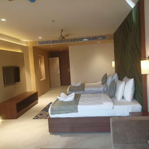 Hotel Pahadi