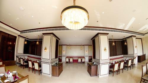 Hotel Pahadi