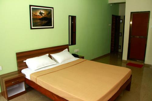 Betel Palm Hotel