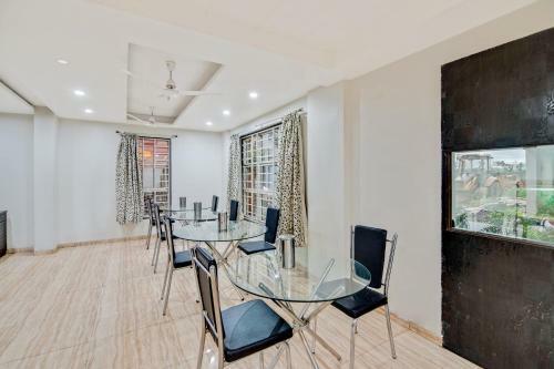 Hostal Peaceful Stay Aditya Birla Memorial Hospital