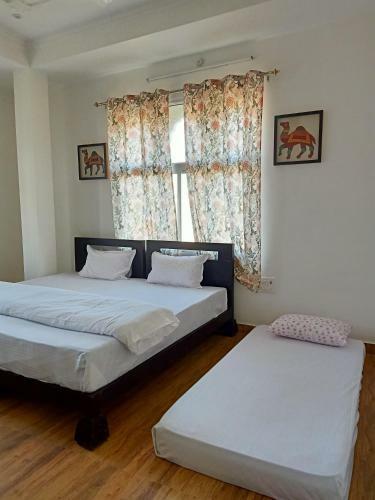 Hotel Hindupura Residency