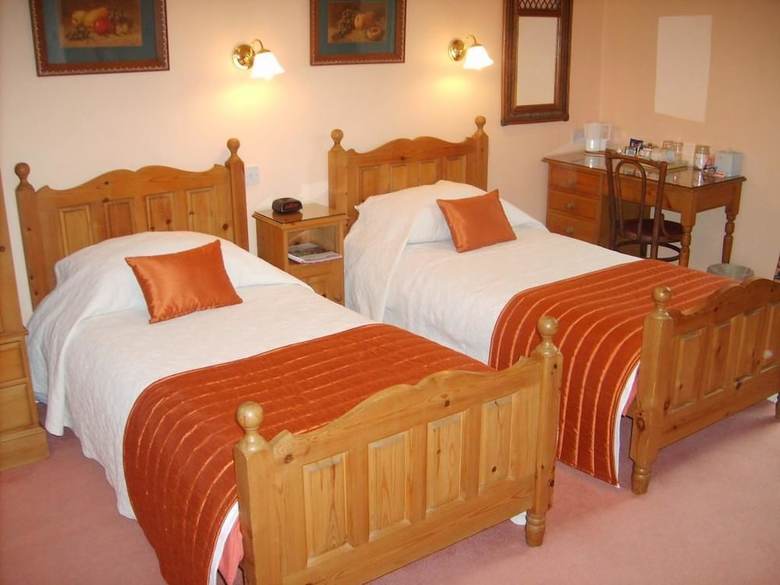Hostal Rowallan Guest House