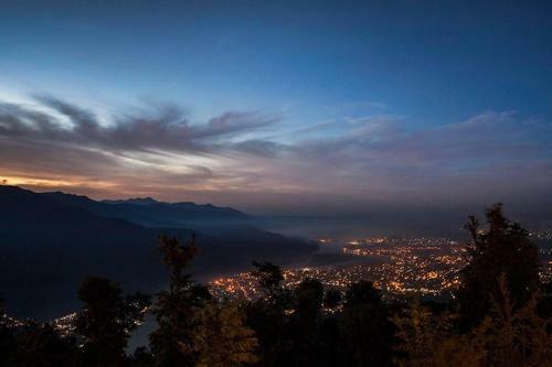 A Majestic Luxurious Rajasi Villa Overlooking The Ganges