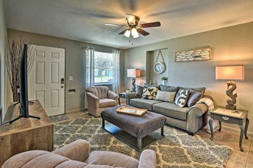 Coastal Bungalow 2 Blocks To Ormond Beach!