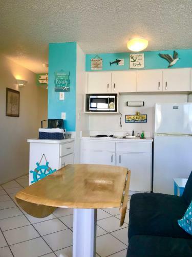 Beach Haven -ocean View At Symphony Beach Club
