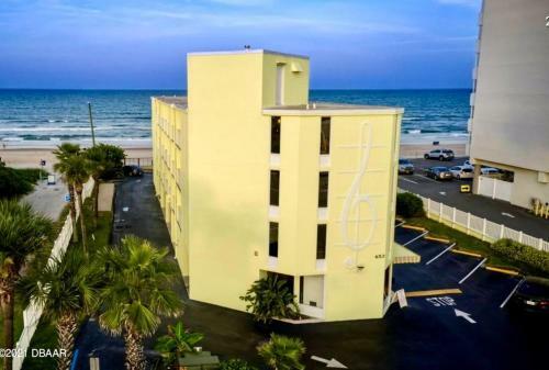 Coastal Cozy - Ocean View At Symphony Beach Club