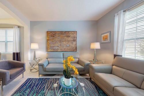 Helen's Luxury Providence Vacation Home