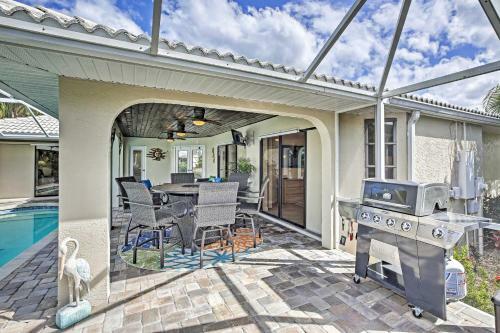 Canal Waterfront Home With Private Pool And Dock!