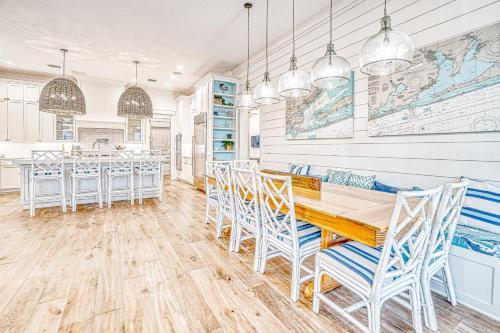 Pensacola Beach Oasis