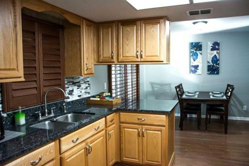 Relaxing 3 Bedroom House With Pool