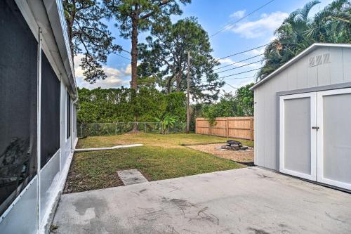 Sunny Hideout With Fenced-in Yard Pets Welcome