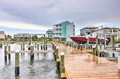 Apartamento Pensacola Riverfront Condo With Pool Access!