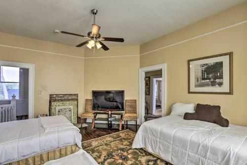 Central Albany Home With Covered Porch And Patio!