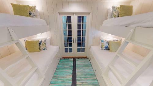 Outside The Box 2112 E County Hwy 30a By Dune Vacation Rentals