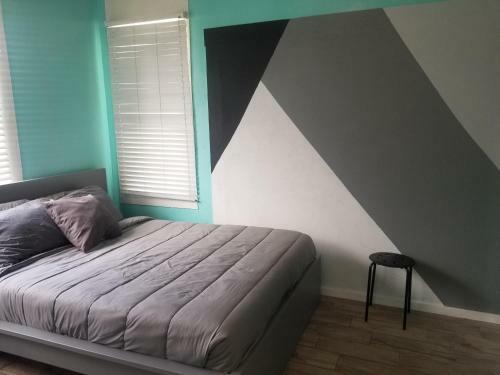 Ybor Newly Remodel Retreat