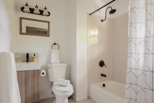 **tampa Urban Convenience **